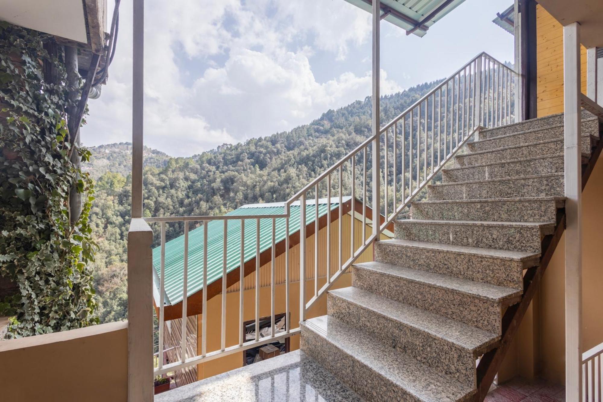Treebo Lords Garden Glory With Valley View & Centralized Heating Шимла Экстерьер фото